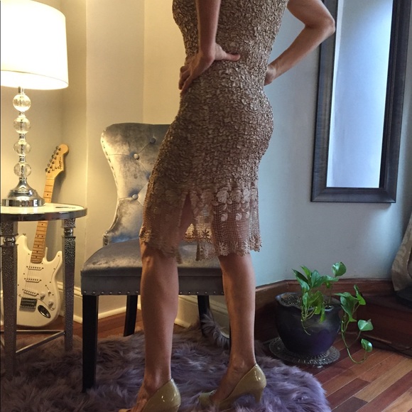 Dress - Picture 5 of 8